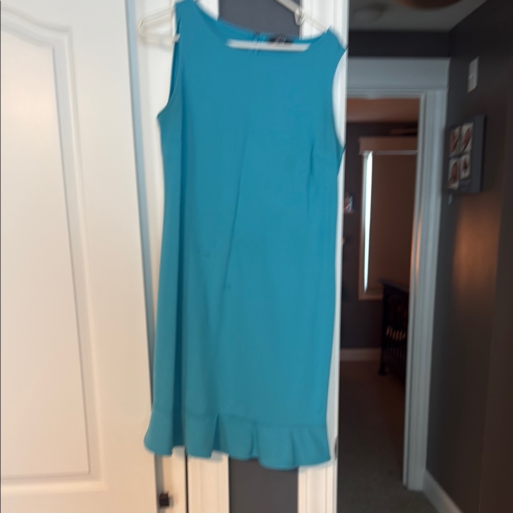 Sleeveless Teal Dress